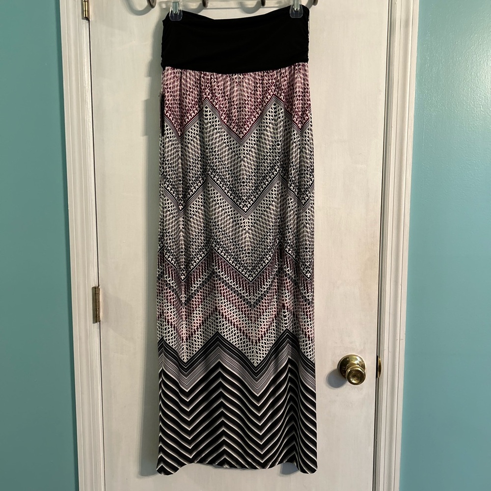 NWT AB Studio Women’s Chevron Maxi Skirt, Size XL